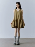 FUSSED Geek Chic_смесь шерсти из ацетата+толстая многослойная строчка_платье-жилет цвета хаки