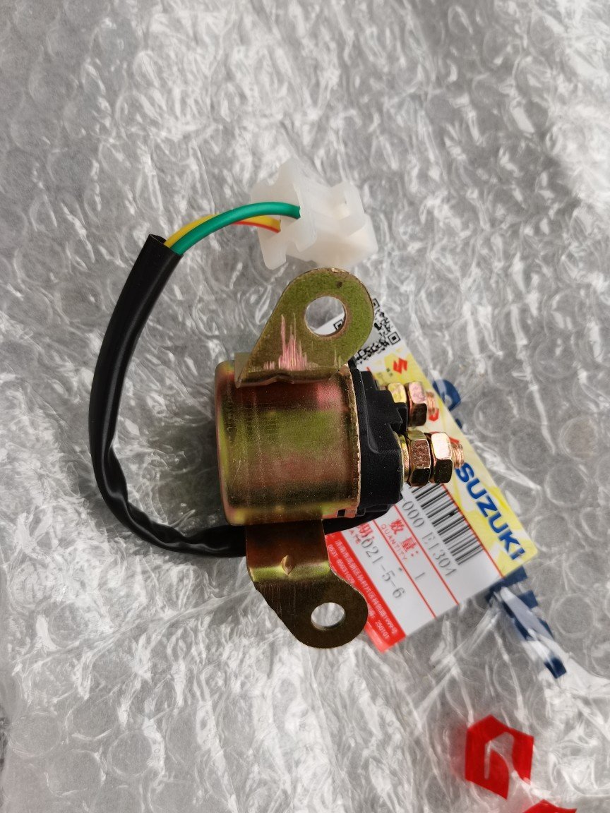济南轻骑铃木摩托车配件铃木王GS125启动继电器摩托点火帽车高压