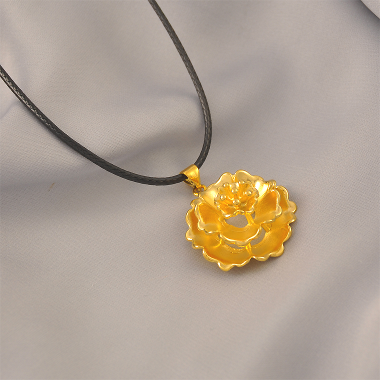 多层花镀金吊坠金色花朵项链
