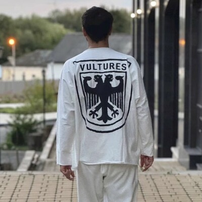 KANYE YZY 秃鹰 VULTURES YEEZY一体剪裁 短宽松长袖美潮T恤tee