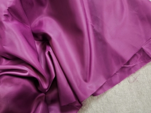 2.4米整块卖 玫紫色内衬面料 里布
