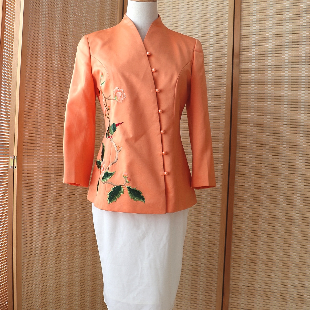 亏甩 喜鹊登枝 中式绣花外套 修身 刺绣上衣