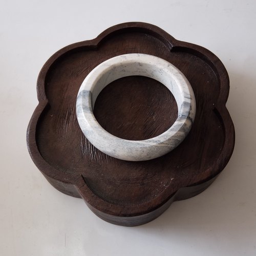 天然东北椴树林水草花石手镯 圈口57.8