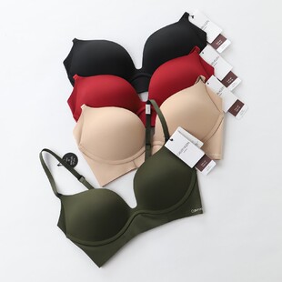 CK内衣秋冬女士聚拢收副乳塑形深V薄衬垫无钢圈透气文胸QF6021