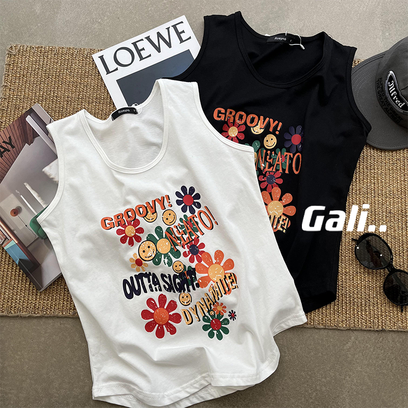 印花无袖款吊带休闲背心