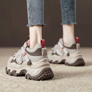 [明星同款]网红爆款老爹鞋女款2026春秋新款轻便显脚小百搭增高休