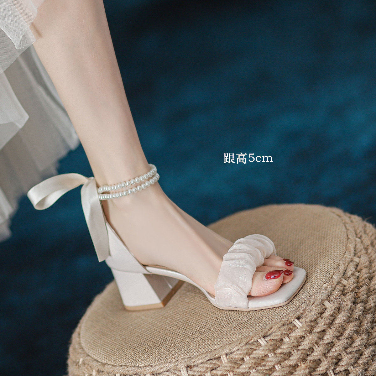 [明星同款]小茜茜凉鞋女夏2026新款丝带蝴蝶结珍珠中跟粗跟仙女配