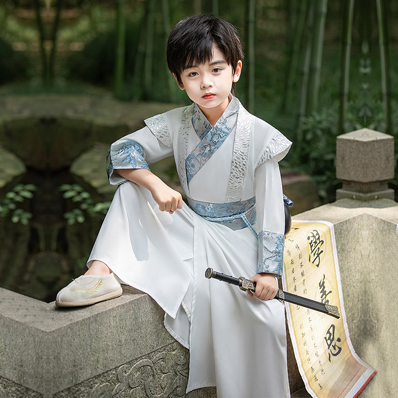春秋新款汉服男童中国风演出古装