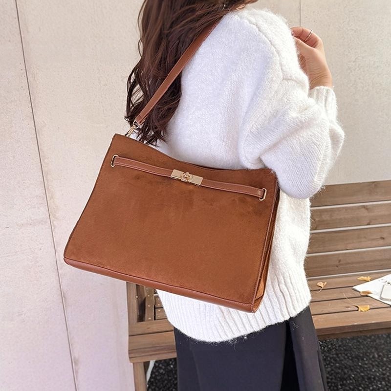 复古简约麂皮绒包包托特包女跨境时尚感斜挎包百搭通勤单肩包潮款,箱包皮具/热销女包/男包,腋下包,淘宝优惠券,粉丝福利购,淘宝优惠卷