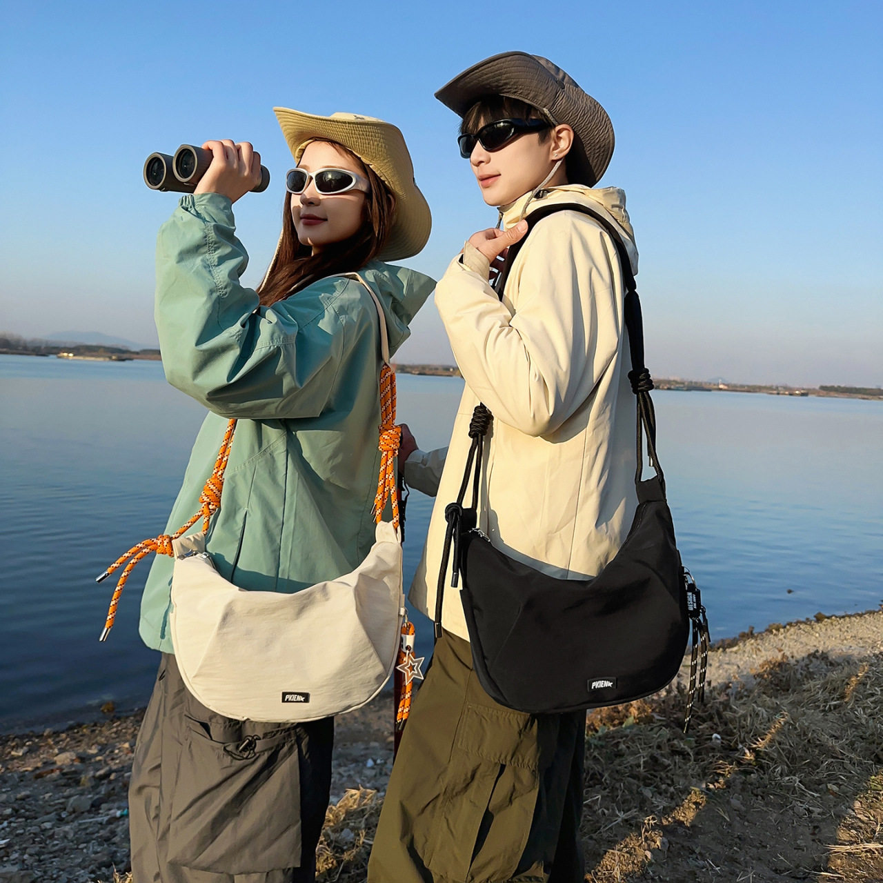 明星同款男女运动斜挎包骑行大容量饺子包挎包通勤包大学生单肩包