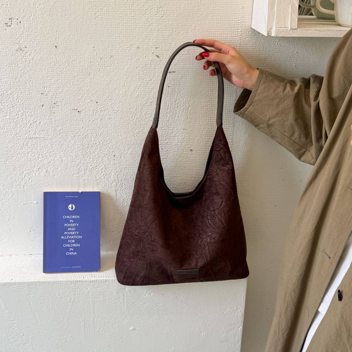 新款韩版麂皮绒大容量托特包高级感复古轻奢手提包百搭风单肩背包