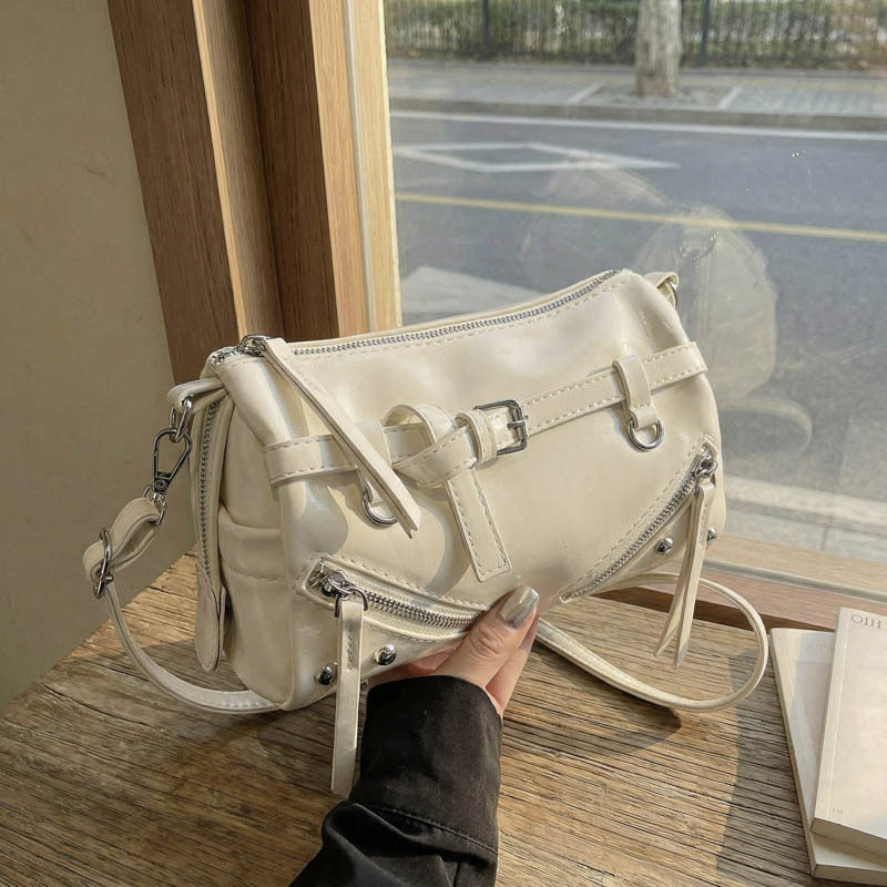 韩版休闲手拎托特小方包女款百搭设计款时尚单肩包上班通勤斜挎包