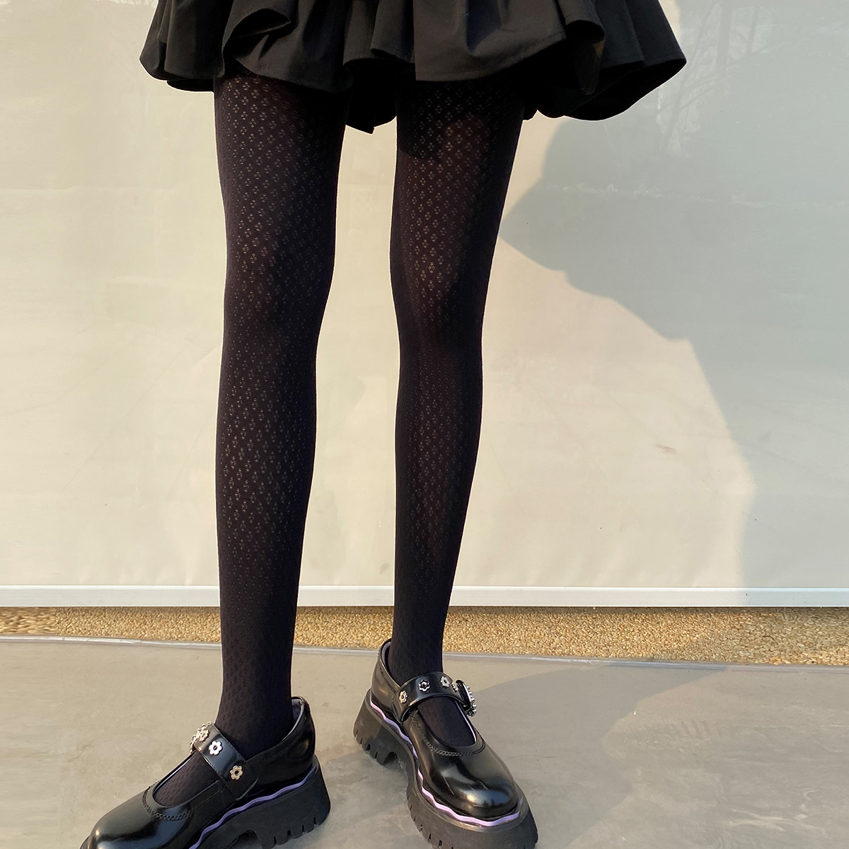 春秋低调黑色微压80D显瘦微透小菱格连裤袜抗起球哑光少女感丝袜