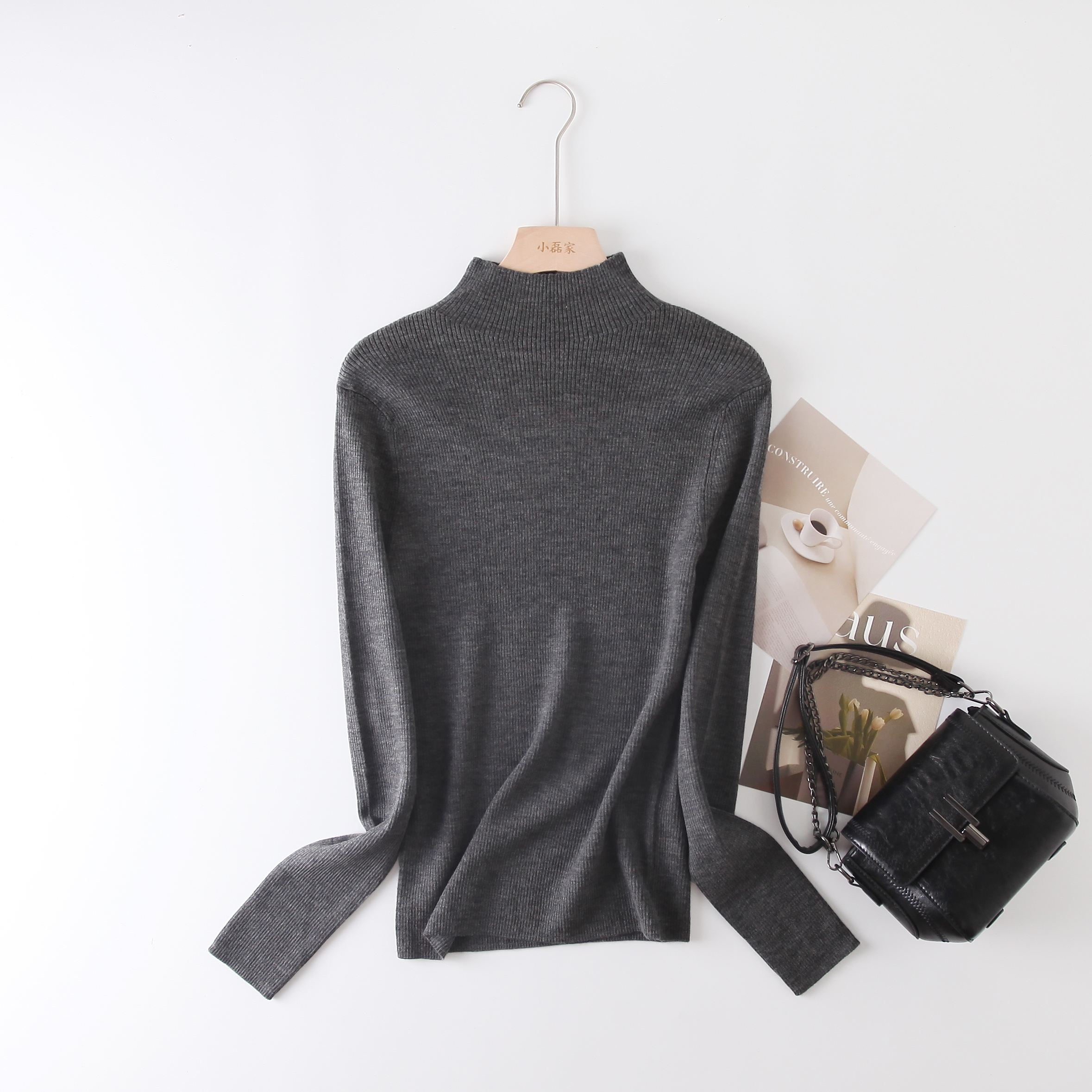 一线成衣扬子纱精纺100细羊毛半高领针织打底衫女长袖修身薄毛衣