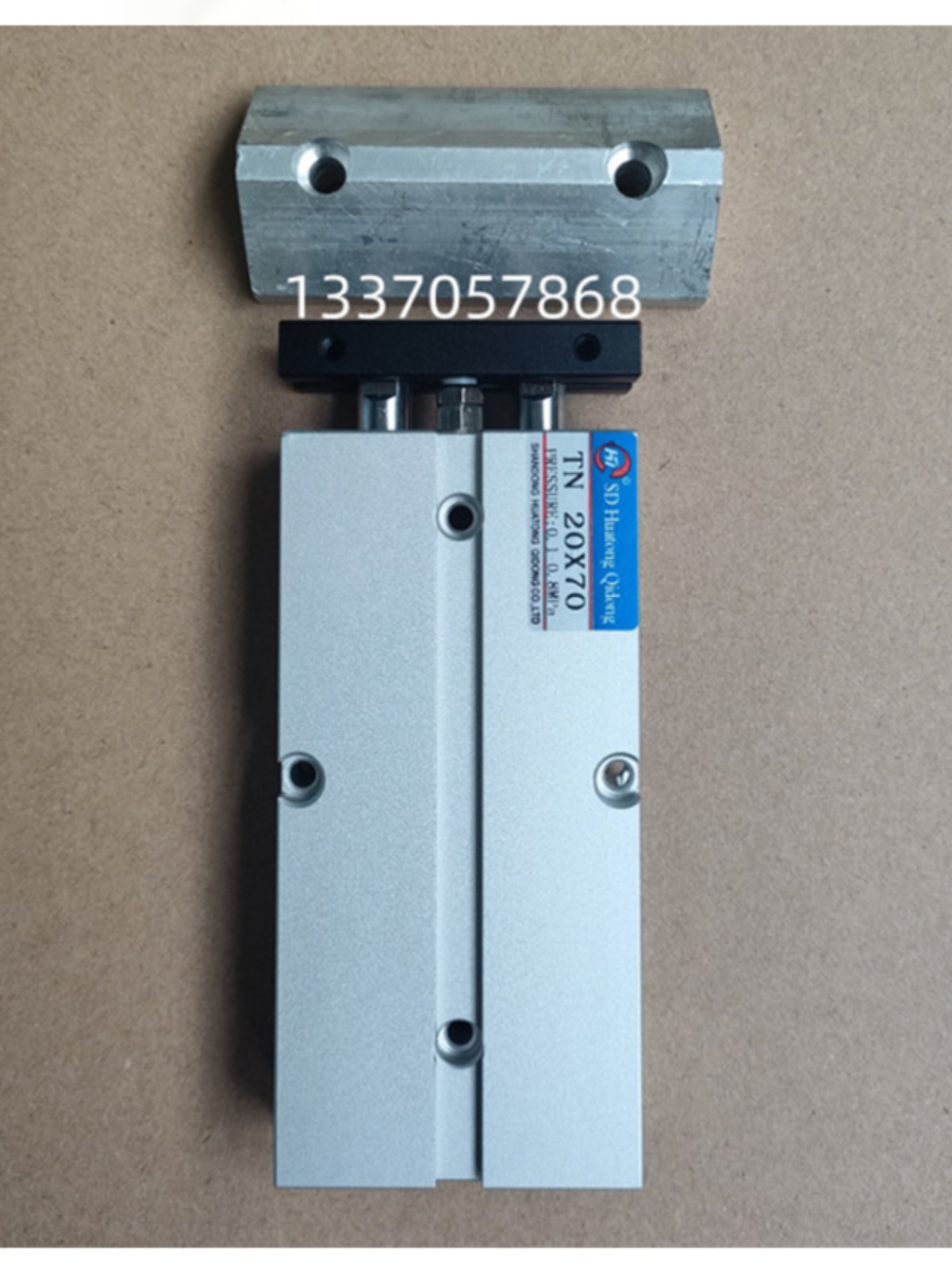 角码锯双轴气缸山东华通压料气缸