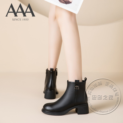 AAA女鞋合成革竖线拼接踩线中粗跟金属方块侧拉环加绒里短靴皮鞋