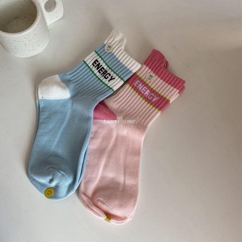 韩国运动休闲袜子女ins潮春秋款中筒袜男女长袜潮网红个性棉袜