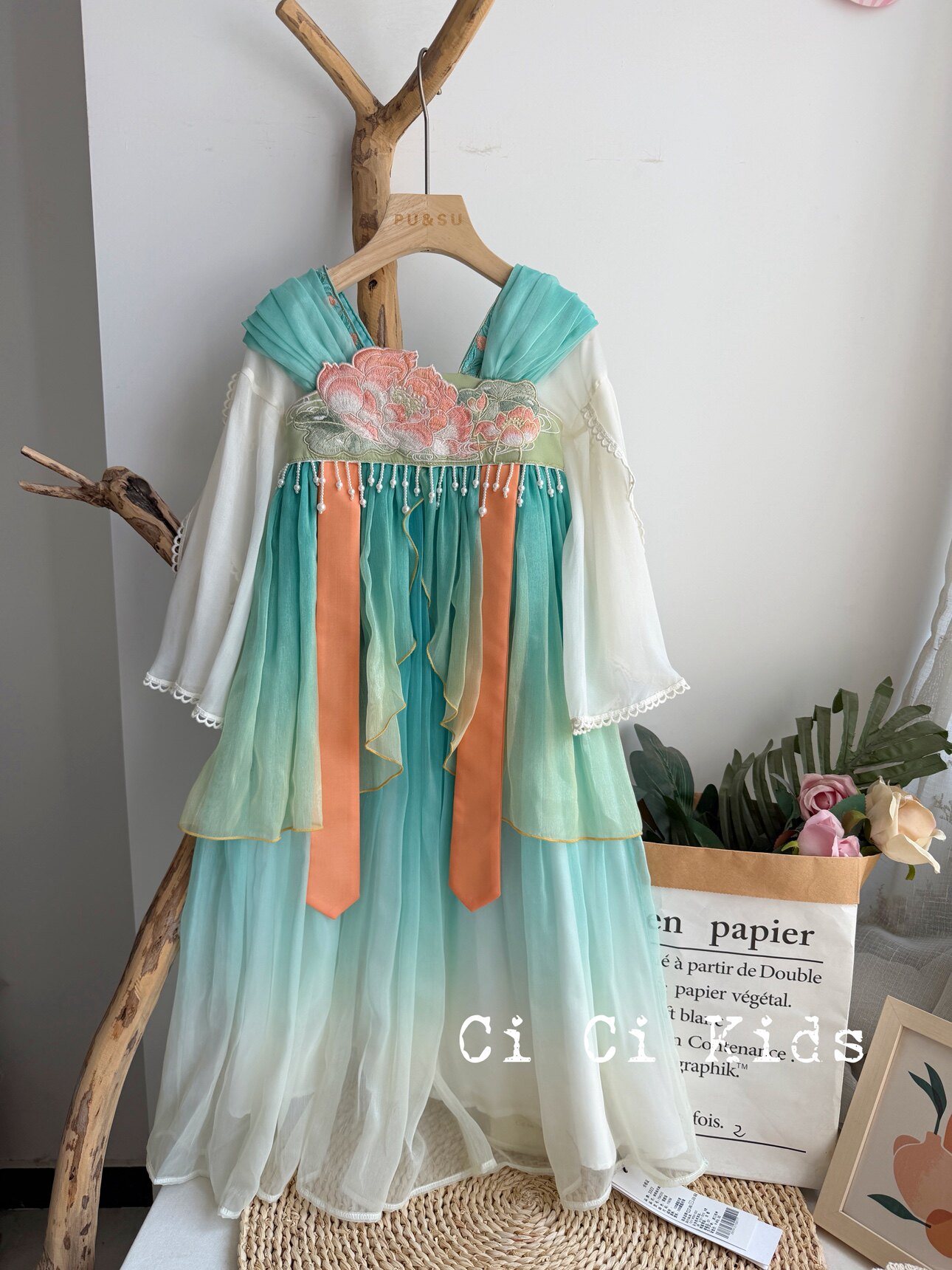 3322三三俩俩女童春夏绿色绣花串珠汉服裙女孩长款雪纺连衣裙儒裙
