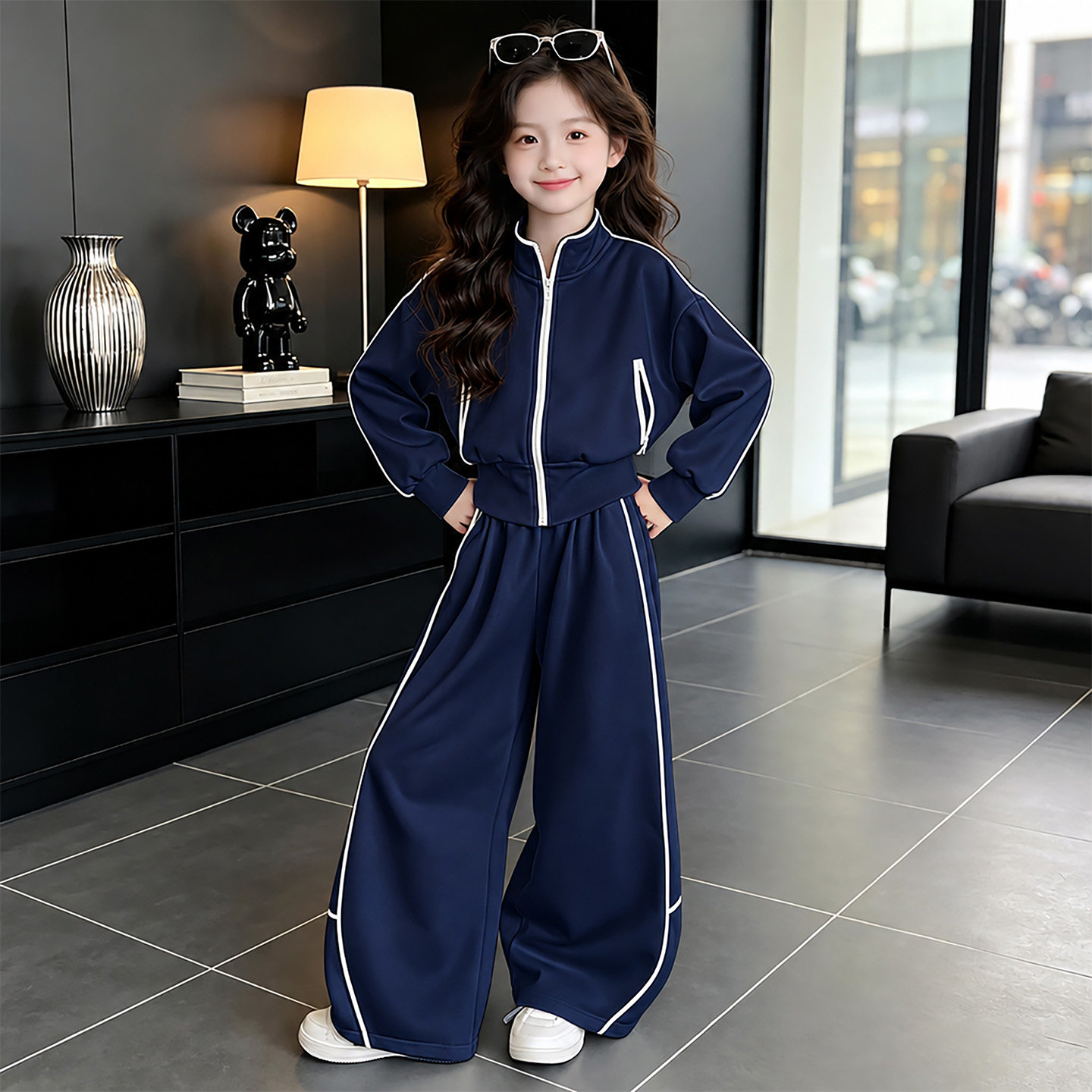 女童秋天2026新款外套套装儿童运动时髦女孩上衣阔腿裤秋装两件套