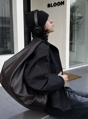 YUEN高级感韩国复古单肩腋下ins手提pu腋下挎包男女三角包时尚潮