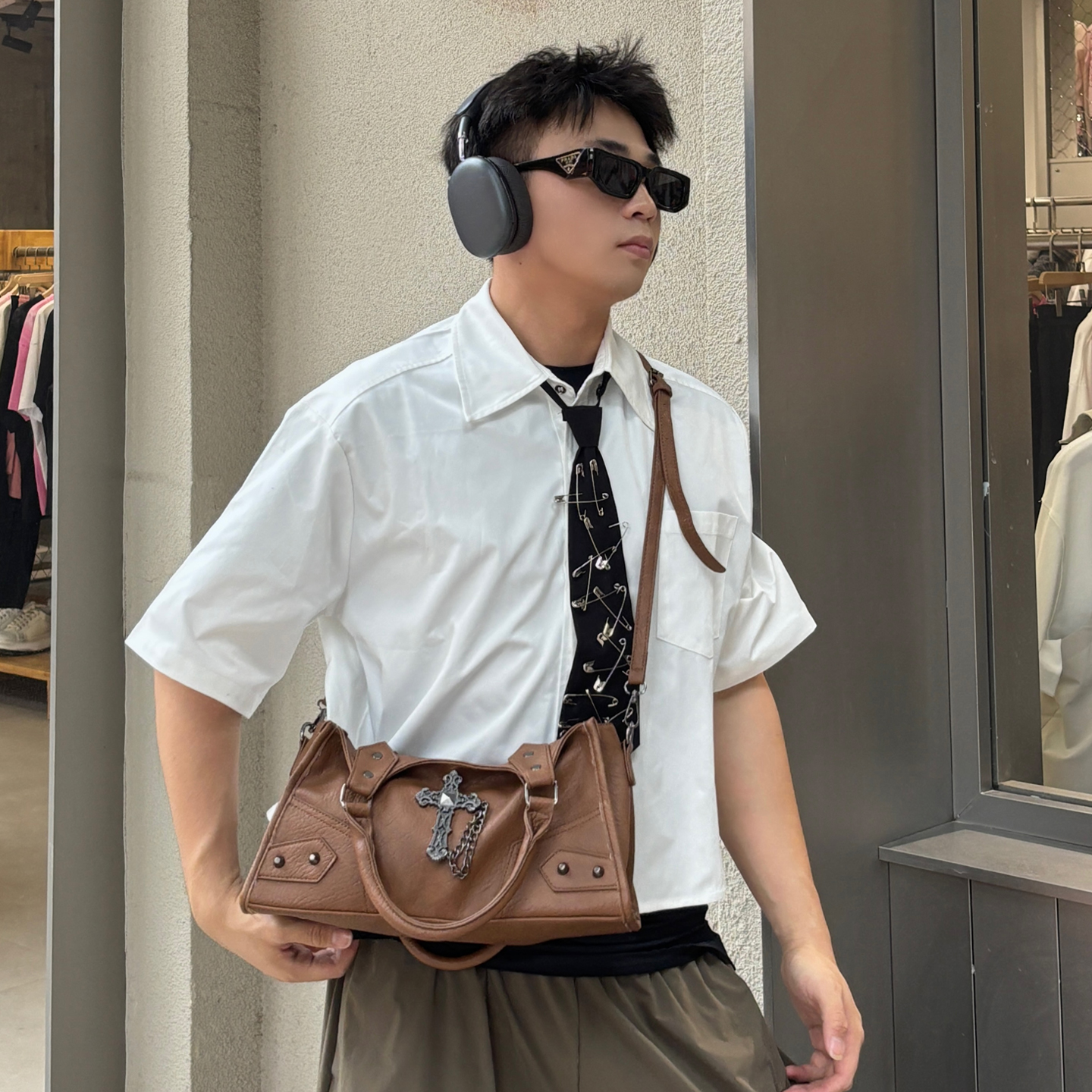 YUEN暗黑系复古英伦风小众机车包PU原宿腋下单肩包男女hobo街头潮