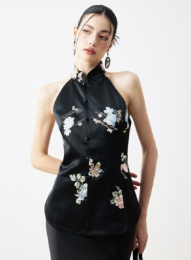MOSU【05/31 20:00AM新品9折】新中式苏绣风格八宝纹丨挂脖上衣女