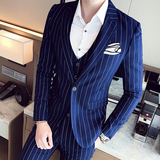 藏青色