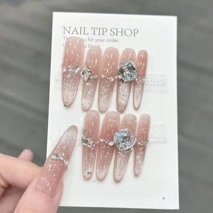 【清甜冰梅】纯手工高级冰透粉猫眼爆闪贵气亮晶晶手工美甲穿戴甲