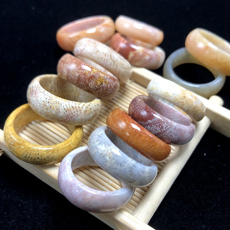 特色天然珊瑚玉指环菊花玉石戒指民族风女款饰品一物一图2022新品