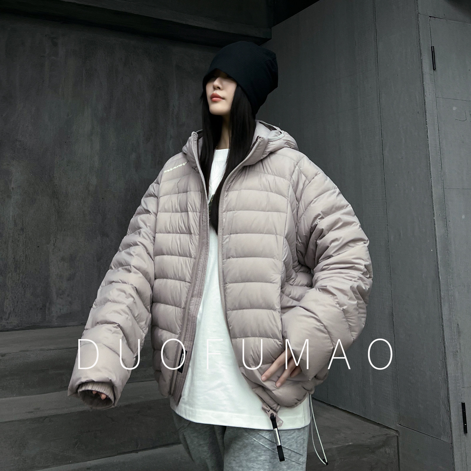 冬季炸街欧货时尚纯色连帽羽绒服图片