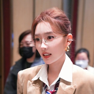 乘风2026张月同款眼镜金色框小方糖金属镜框眼镜防蓝光镜可配近视