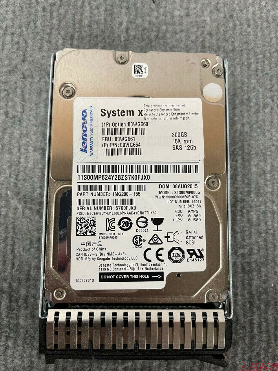 联想2.5服务器硬盘00WG661