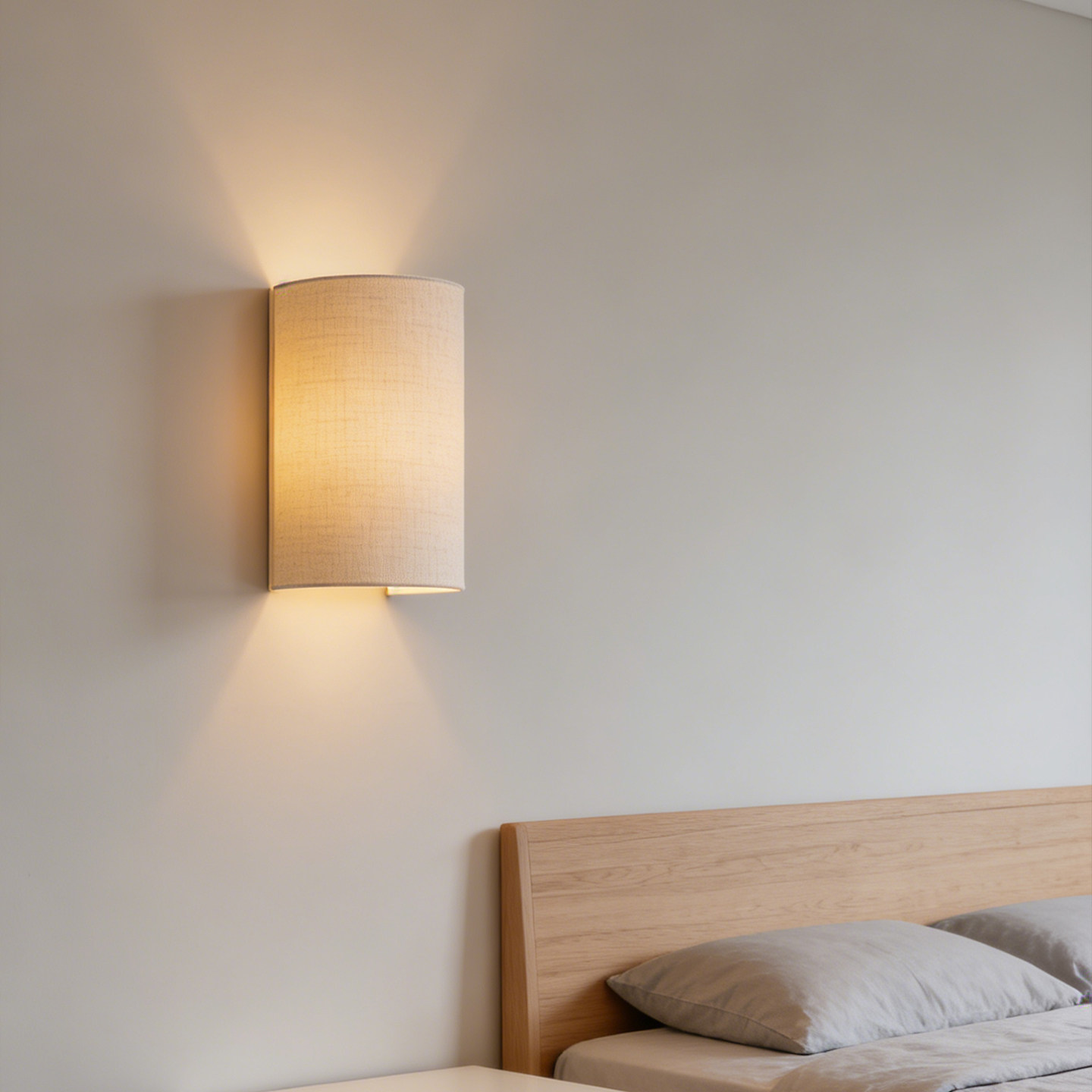 卧室壁灯 布艺现代简约意式极简简约风格床头装饰灯房间灯氛围灯