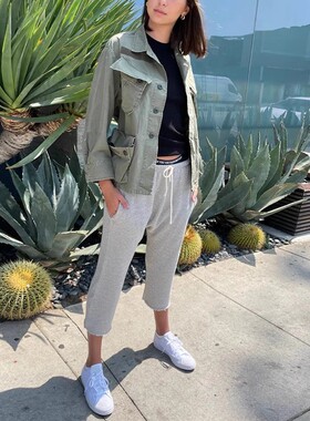 现货 R13 浅灰色时尚复古百搭抽绳裤腰毛边裤脚宽松七分休闲裤女