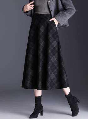 毛呢半身裙女秋冬长裙子2025新款高腰格子半裙显瘦伞裙大摆a字裙