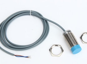 传感器LR30XBF15DPRY