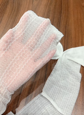 日本制，春夏款白色竖条纹提花蕾丝感连裤袜，丝袜