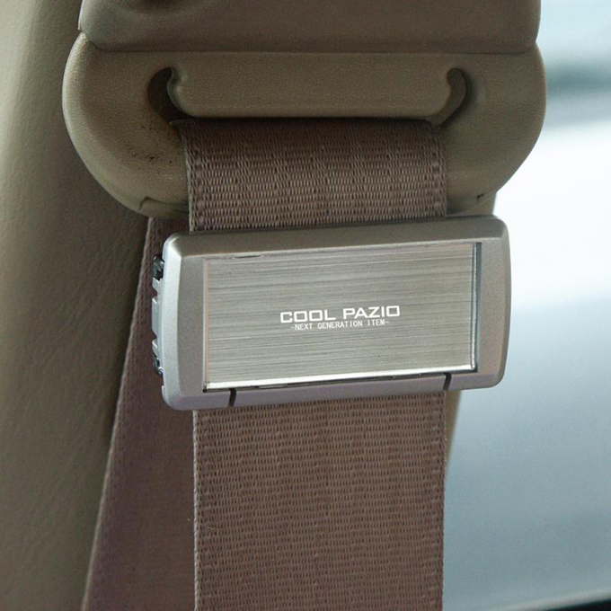 日本汽车安全带夹子固定