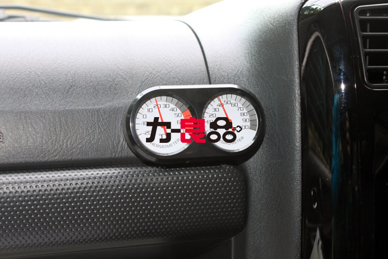 日本製造汽車載温度计电子表车内时间车用湿度计顯示器