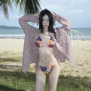 大渔 比基尼bikini网红海岛度假温泉泳衣 性感欧美辣妹印花三点式
