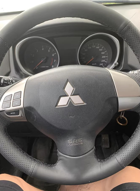三菱劲炫方向盘套真皮翼神帕杰罗劲畅进口欧蓝德把套手缝专用全包