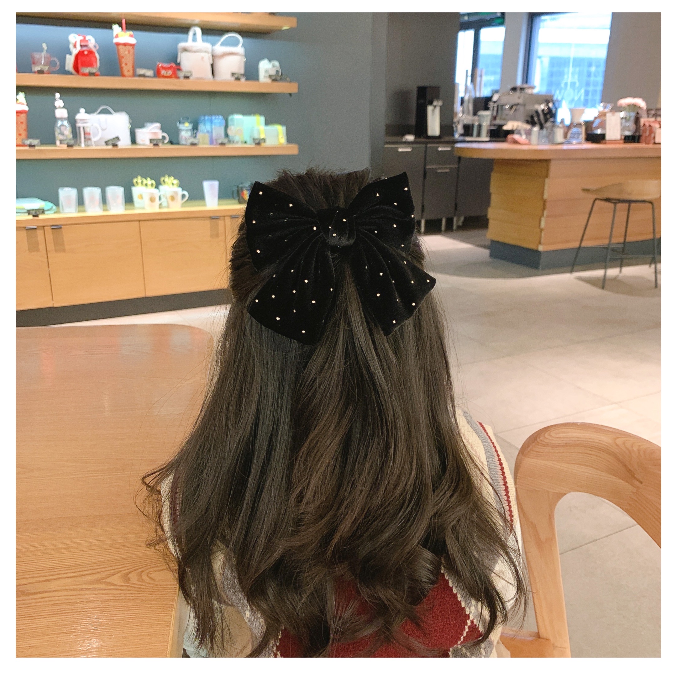 新款绒毛球女童燕尾夹后脑勺发卡