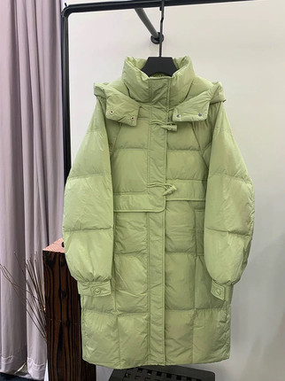 2024新款牛角扣羽绒服女中长款时尚连帽宽松加厚韩版休闲百搭外套