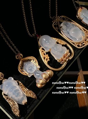 织纹雕金白玉髓金蝉项链 水灵水灵 镀18K金 高冰玉髓吉象项链组合