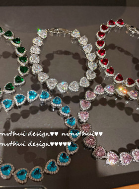 油画鸽血红爱心宝石手链 设计师镀18K金鹅黄芭比心字母锆石手链