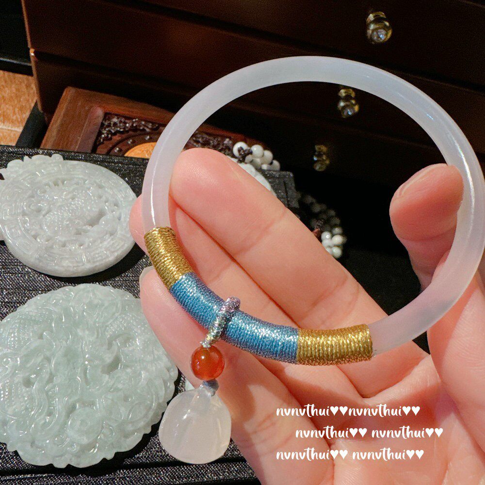 荔枝冻白玉髓手镯 水灵水灵 冰透白玉髓 编织玛瑙莲蓬手镯 叠戴
