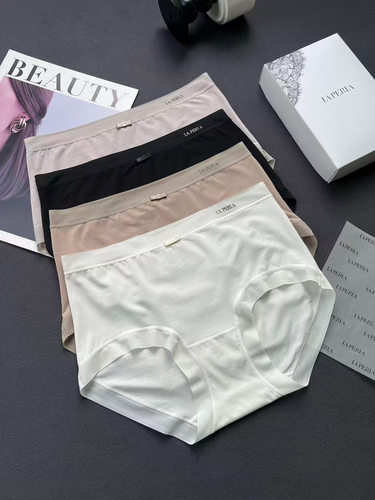 LAP女士新款莫代尔中腰无痕裸感内裤 舒适透气含桑蚕丝裆三角内裤