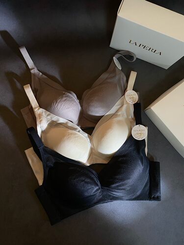 LAP新款小胸聚拢无痕聚拢文胸 收副乳防下垂无钢圈蚕丝内里内衣