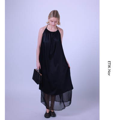 ETIK Nor 瑞典真丝挂脖连衣裙