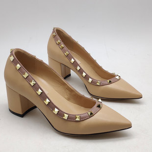 浅口单鞋高跟鞋性感一脚蹬尖头柳钉柳丁粗跟欧美中跟舒适断码清仓